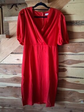 NWOT Metamorphosis Girl Women’s Red V-Neck Midi Dress